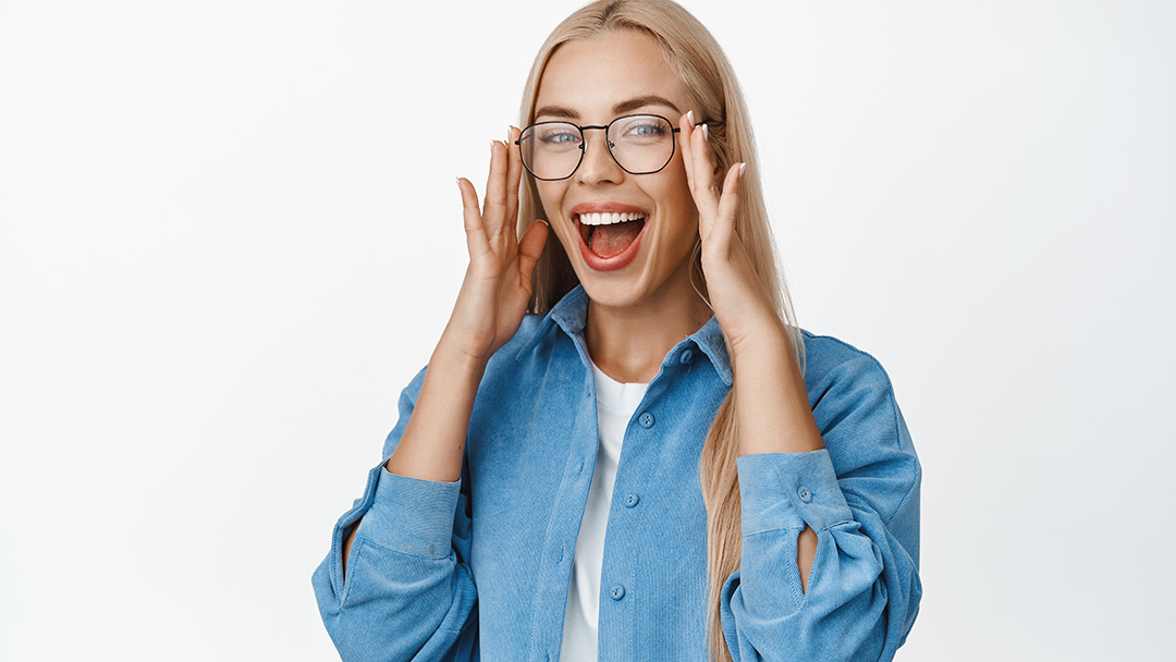 tips for choosing a frame for women's glasses