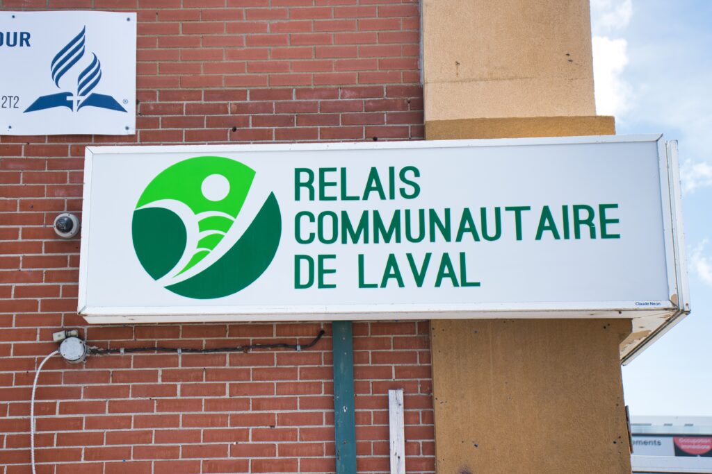 lunettes à Laval - point de service
